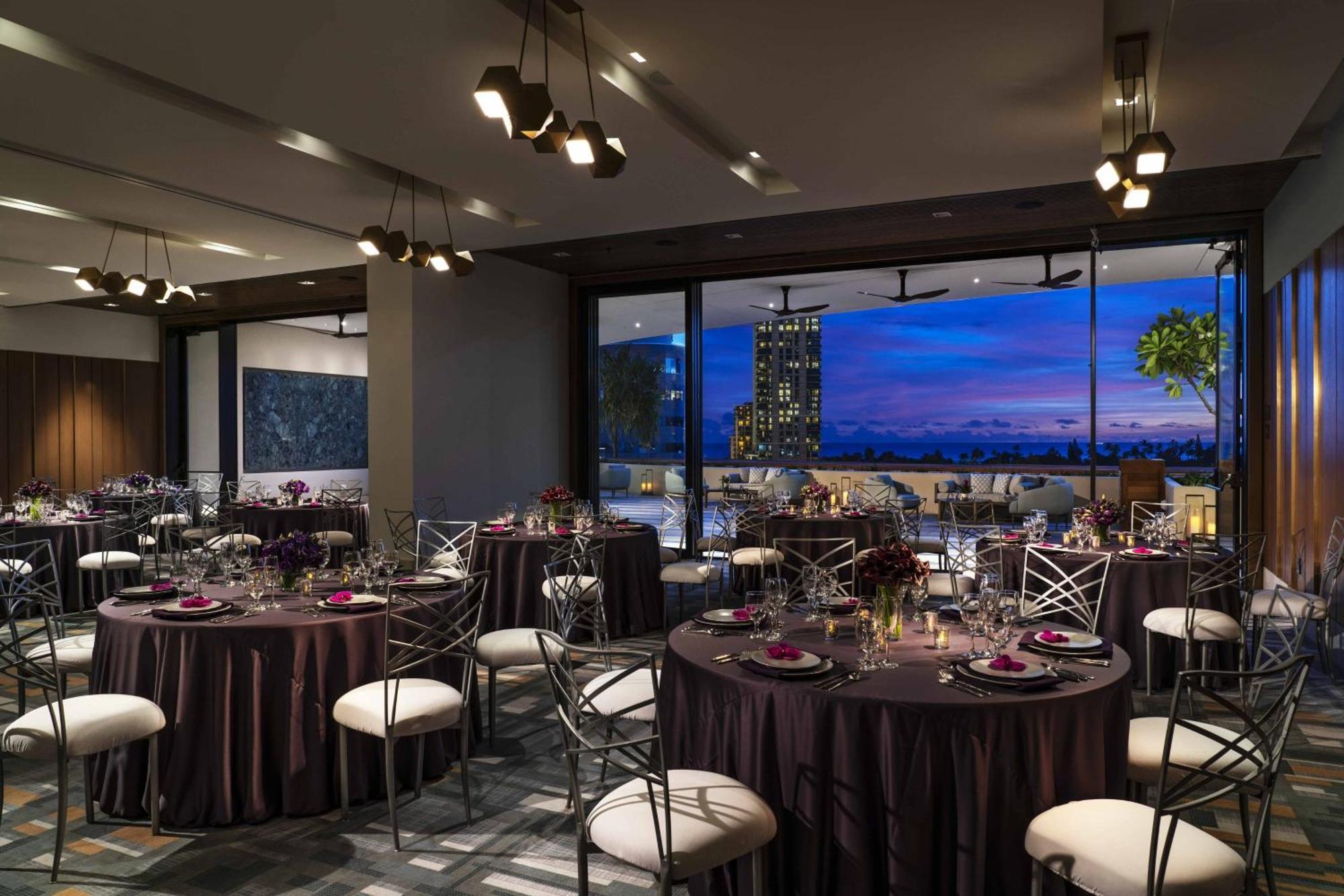 The Ritz-Carlton Residences, Waikiki Beach Hotel Honolulu Ngoại thất bức ảnh